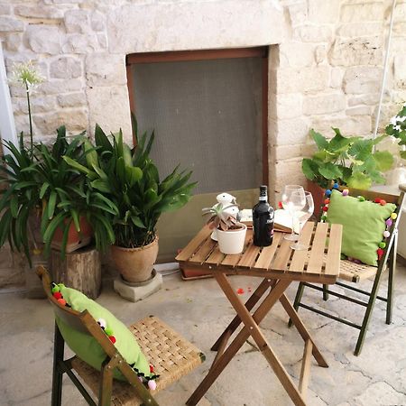 Corte Sagarriga Visconti Giovinazzo Buitenkant foto