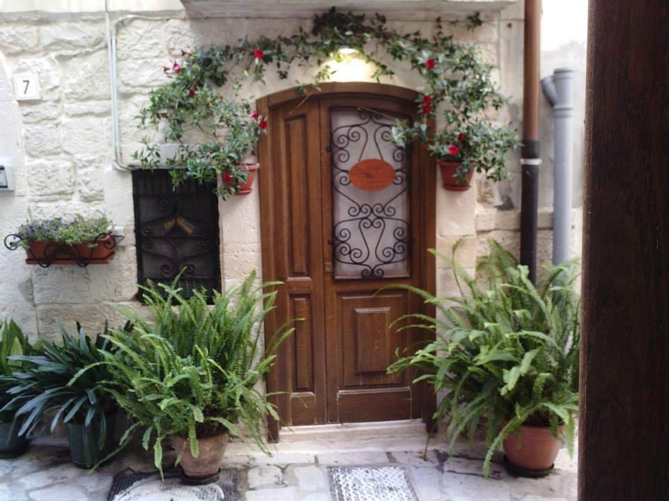 Corte Sagarriga Visconti Giovinazzo Buitenkant foto