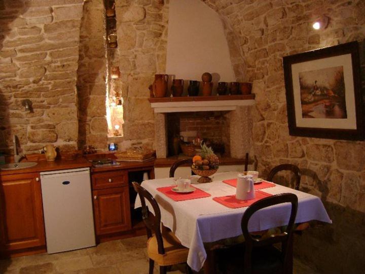 Corte Sagarriga Visconti Giovinazzo Buitenkant foto